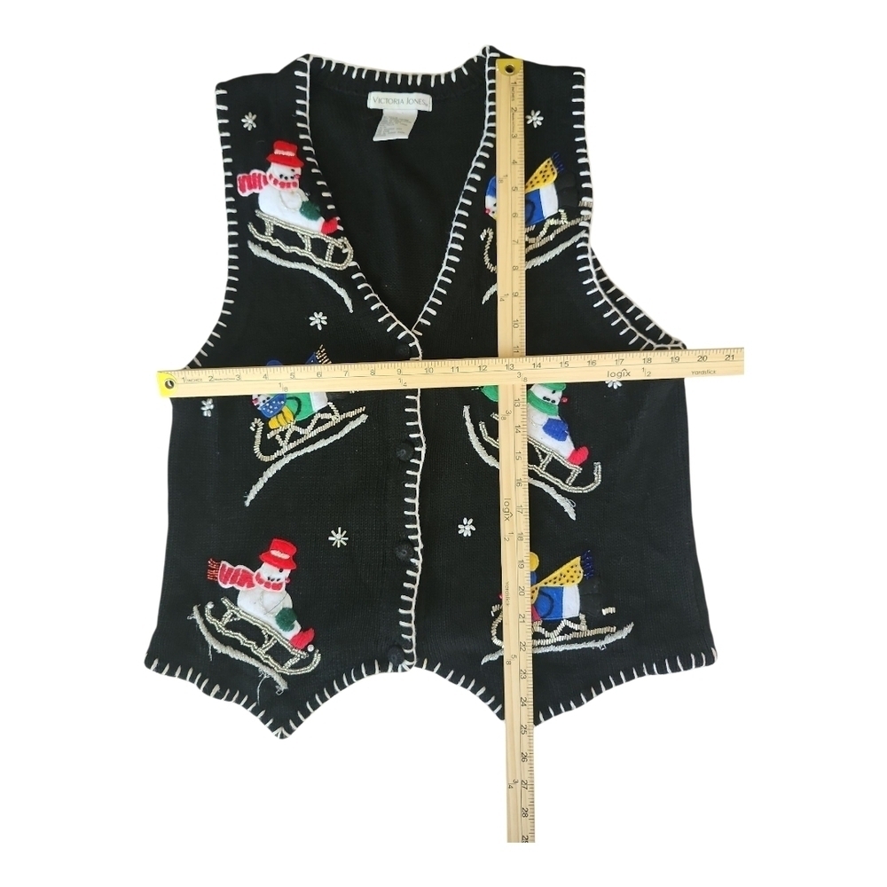 Victoria Jones Holiday Sweater Vest Santa Sleigh – Size Medium - Picture 5 of 6